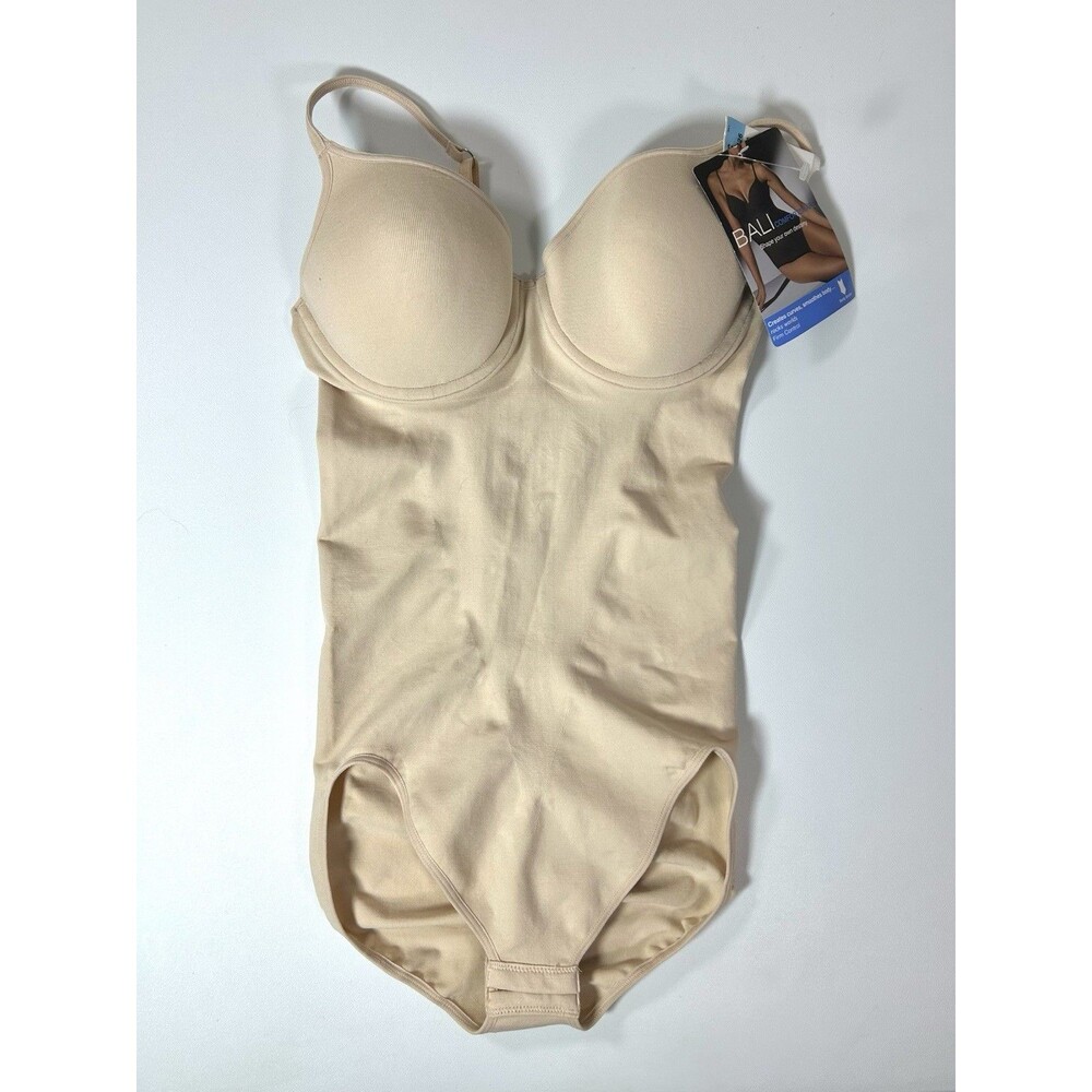 Bali Comfort Revolution Body Shaper Beige Built-in Underwire Bra Style 8426